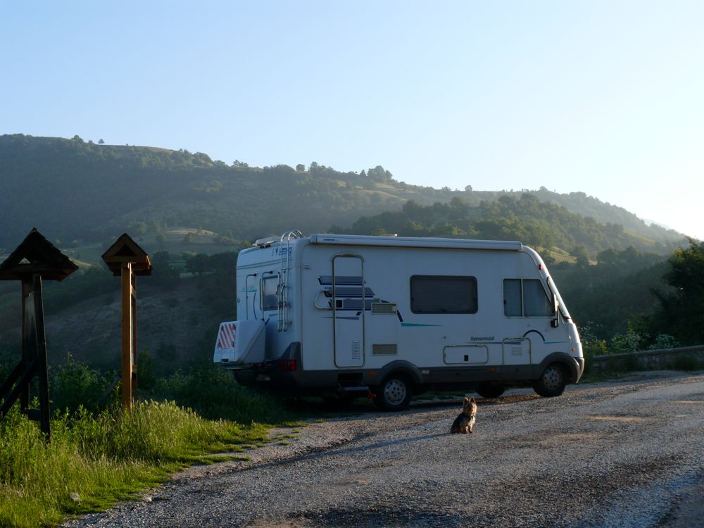  - 076 - Bivouac avant l'Albanie